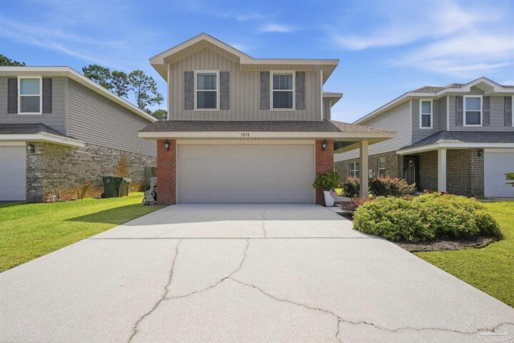 Property Photo:  3878 Weatherstone Cir  FL 32507 