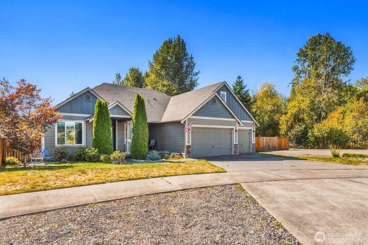 Property Photo:  3103  292nd Street S  WA 98580 