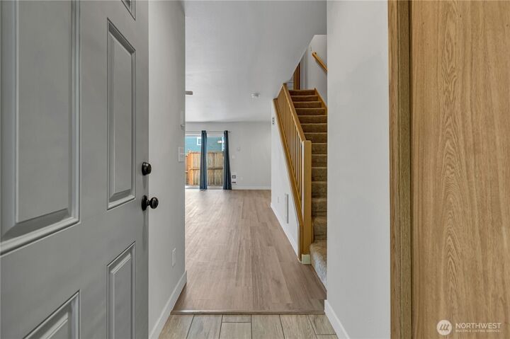 Property Photo:  1939  I Street C  WA 98405 