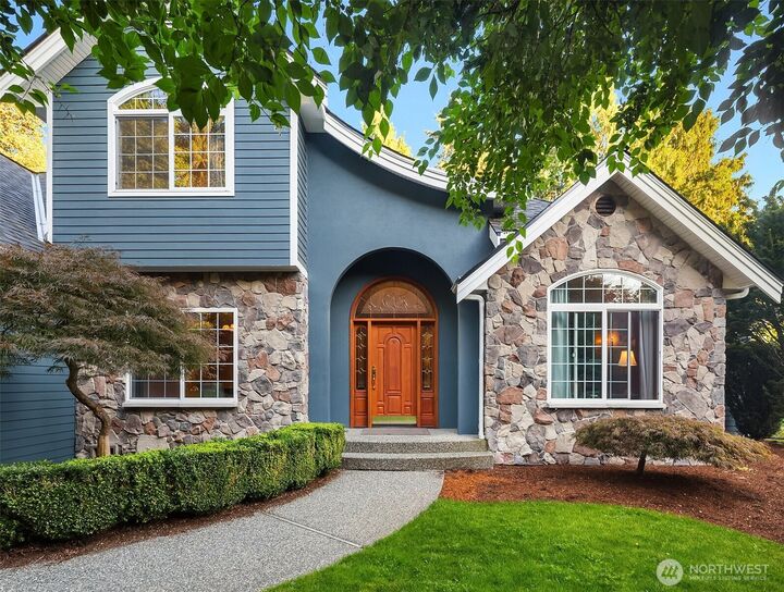 Property Photo:  11514  46th Street SE  WA 98290 