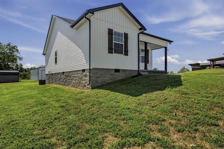 Property Photo:  887 Union Chapel Road  KY 42164 