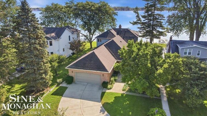 Property Photo:  6901 S River Road  MI 48039 