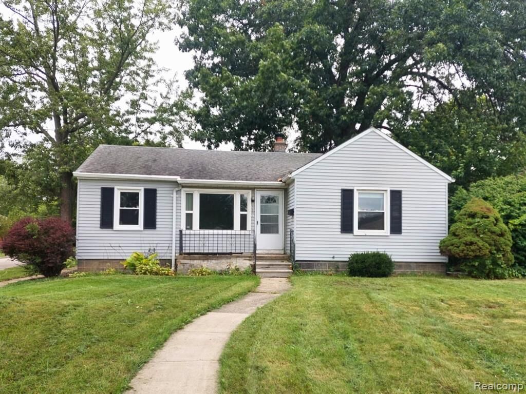 Property Photo: 8601 Riverview Street MI 48127