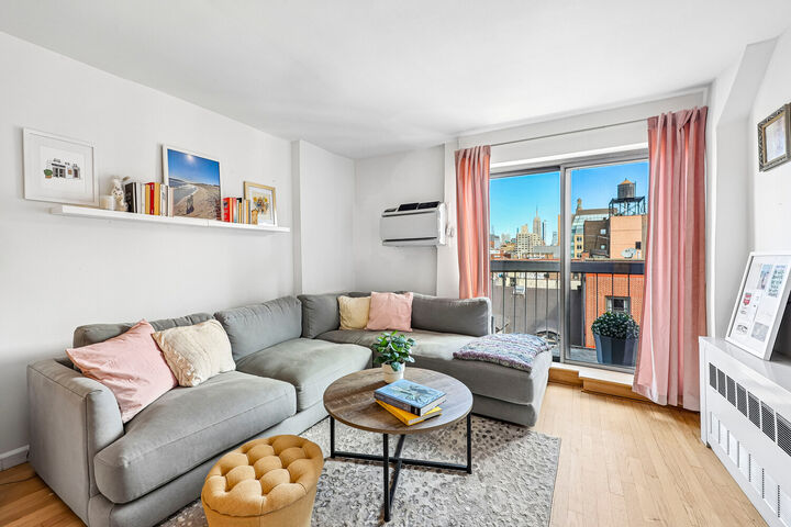 Property Photo: 184 Thompson Street 6S NY 10012