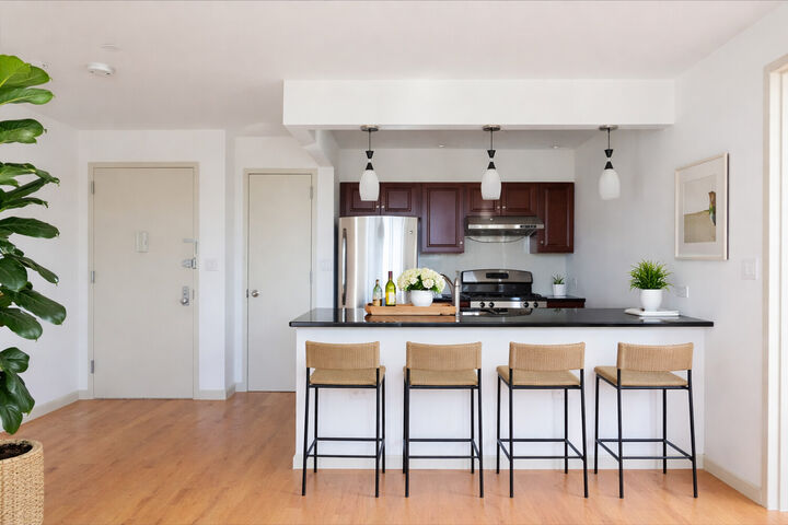 Property Photo:  1635 Lexington Avenue 8D  NY 10030 