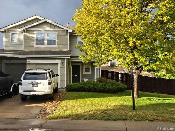 Property Photo: 800 Willow Drive CO 80603