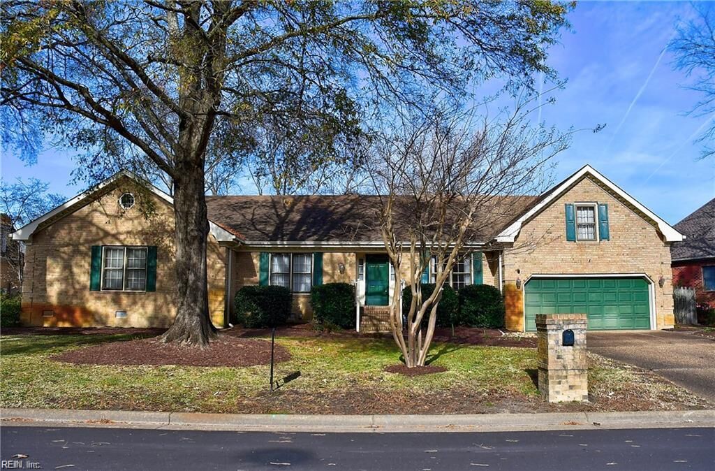 Property Photo:  1924 Grayfalcon Dr  VA 23518 