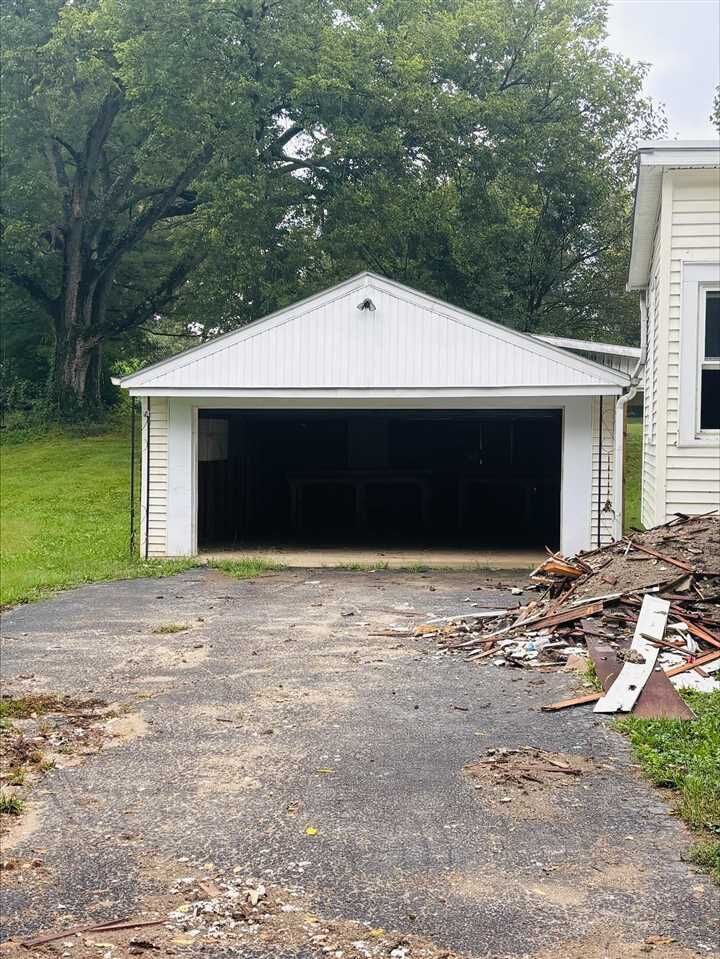 Property Photo: 420 N Fountain St IN 47331