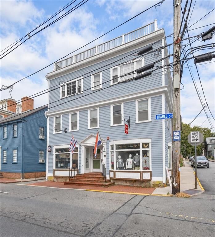 Property Photo: 424 Thames Street RI 02840