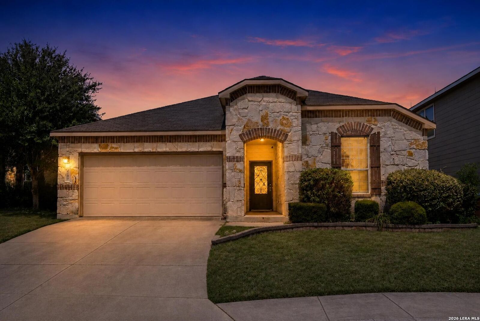 Property Photo:  619 Trinity Mdw  TX 78260 