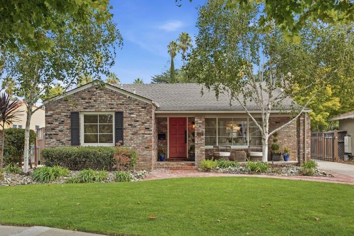Property Photo: 854 Riverside Drive CA 95125