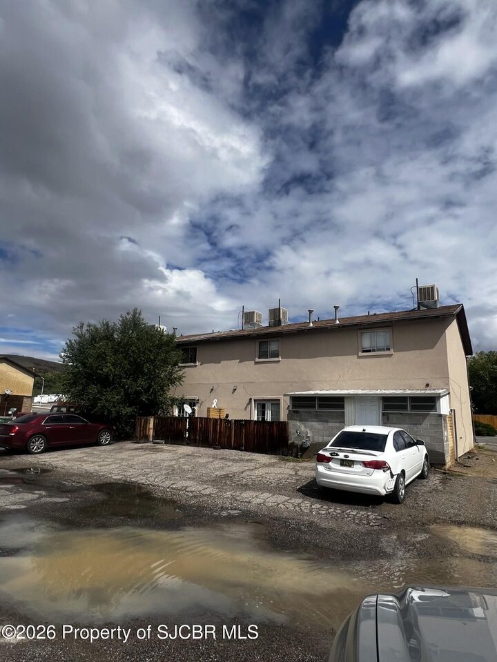Property Photo:  2901 Parque De Oeste Drive  NM 87401 
