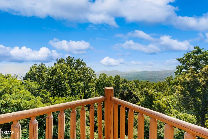 Property Photo: 3221 Engle Town Road TN 37862