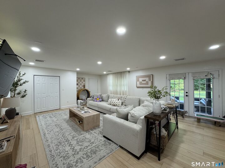 Property Photo:  57 Lovers Lane  CT 06468 
