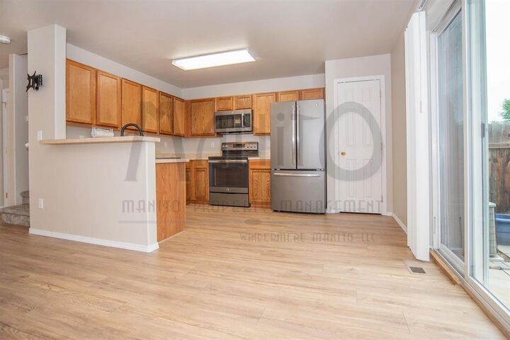 Property Photo: 11212 E 4th Ave C WA 99206
