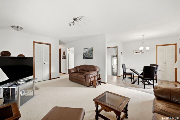 Property Photo:  199 McSherry Crescent  SK S4T 7B6 