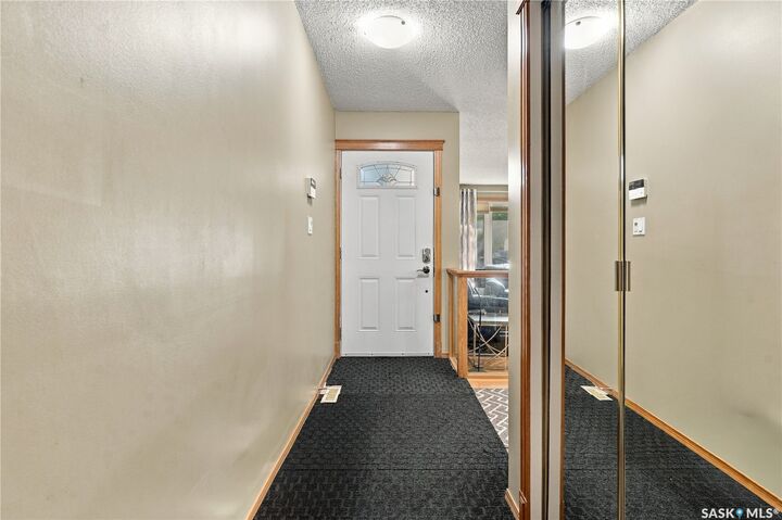 Property Photo:  246 Hansen Drive  SK S4X 2Y6 