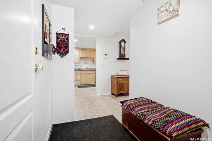 Property Photo:  3631 Albert Street 351  SK S4S 3P4 