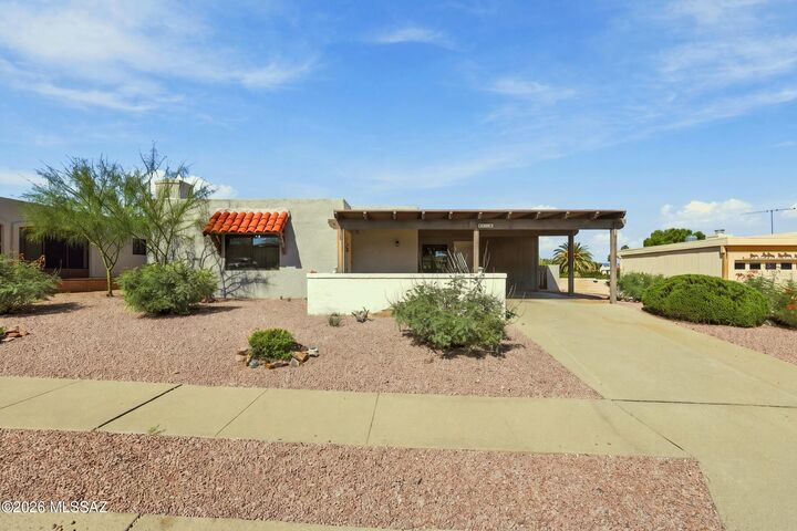 Property Photo:  81 E Santa Chalice Drive  AZ 85614 