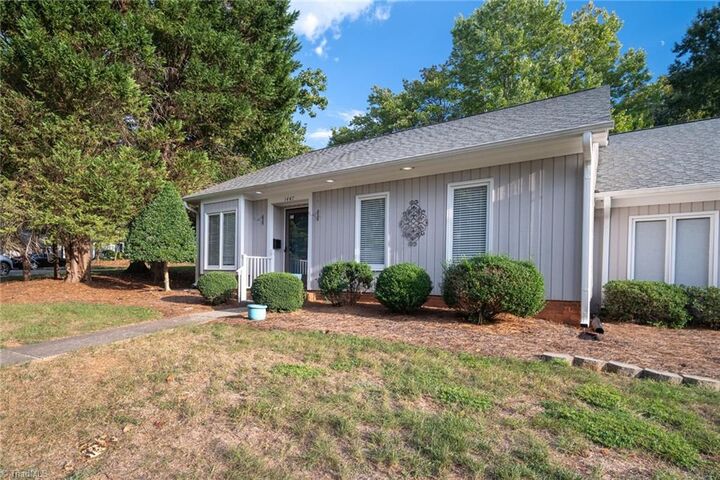Property Photo:  1447 Grantland Place  NC 27410 
