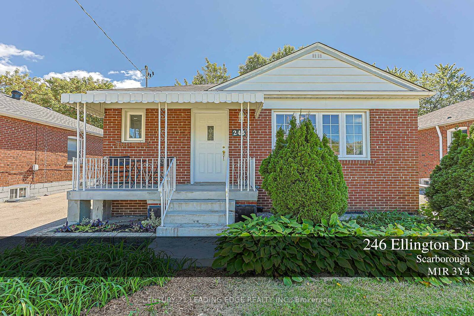 Property Photo: 246 Ellington Drive ON M1R 3Y4