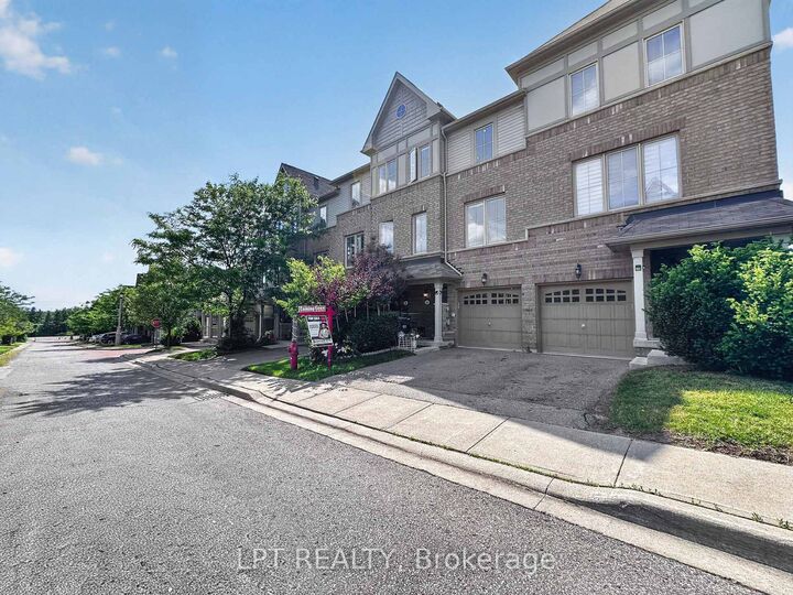 Property Photo:  44 Cedar Lake Crescent  ON L6Y 0P9 