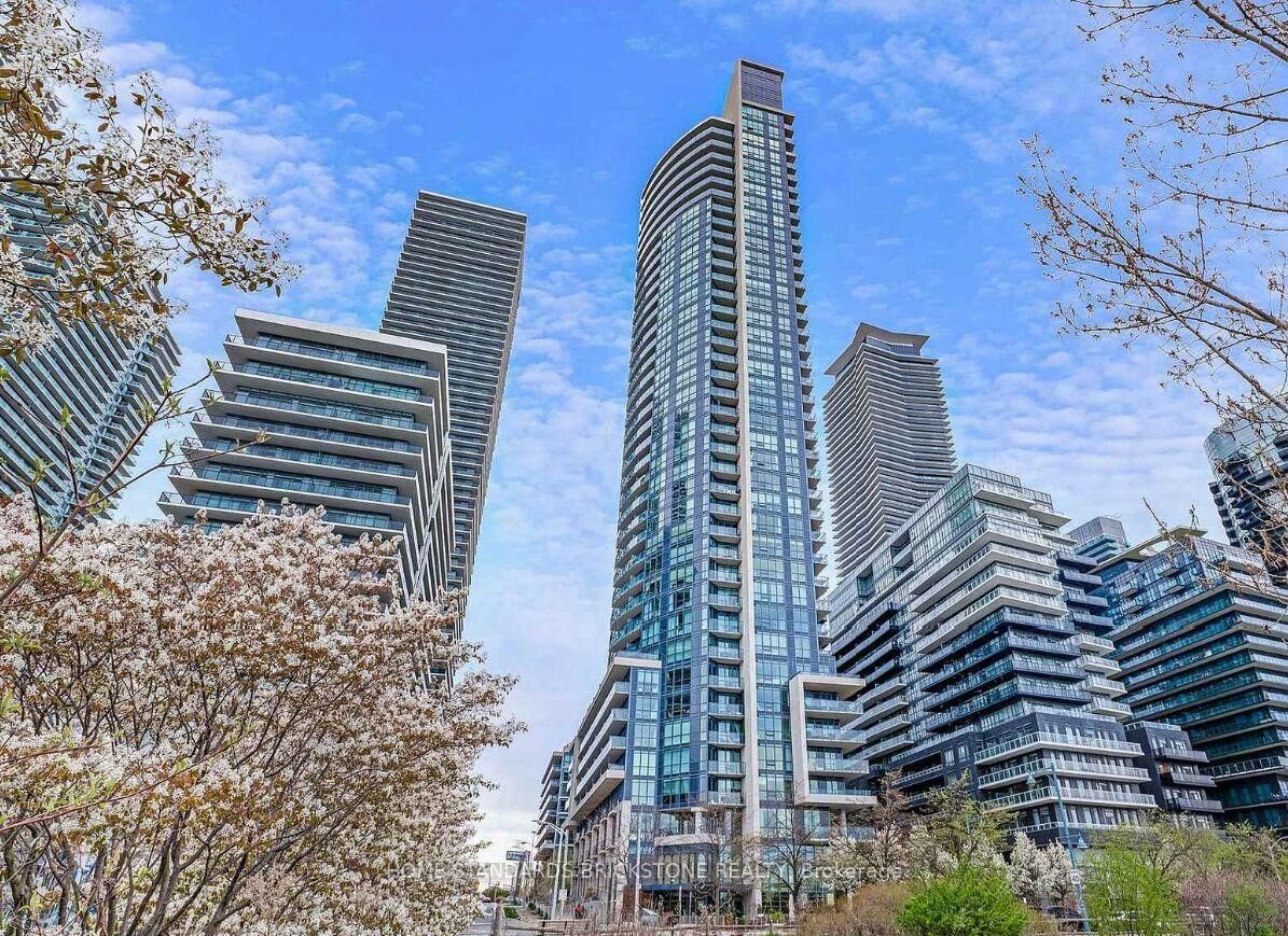 Property Photo:  59 Annie Craig Drive 617  ON M8V 0C5 