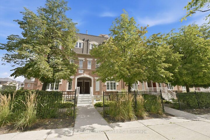 Property Photo:  3055 Elmcreek Road 19  ON L5B 4J9 