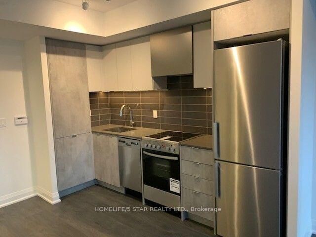 Property Photo:  26 Gibbs Road 430  ON M9B 0E3 