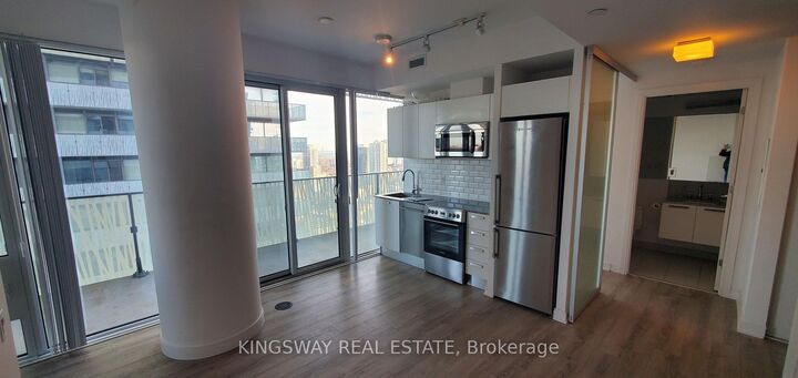 Property Photo:  42 Charles Street E 3401  ON M4Y 0B7 