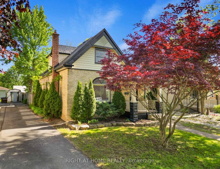 Property Photo:  455 St James Street  ON N5Y 3P2 