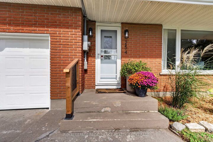 Property Photo:  254 Gore Road  ON K7L 0C3 
