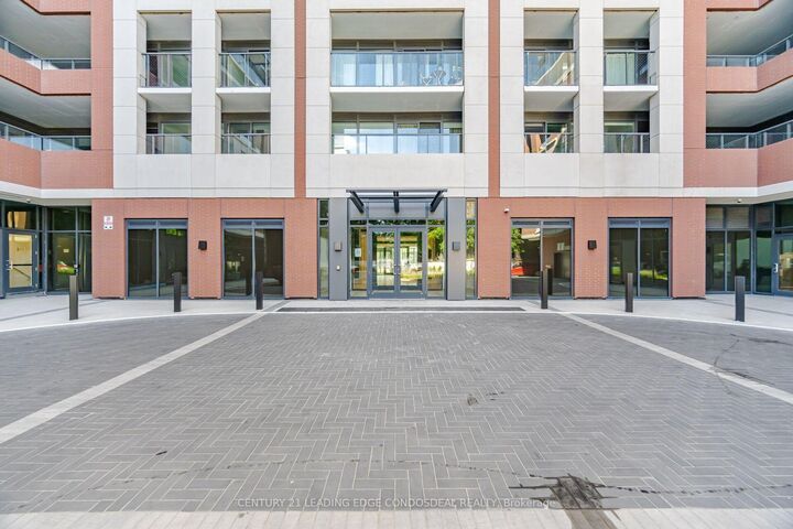Property Photo:  4010 Eglinton Avenue W 1605  ON M9A 0G5 