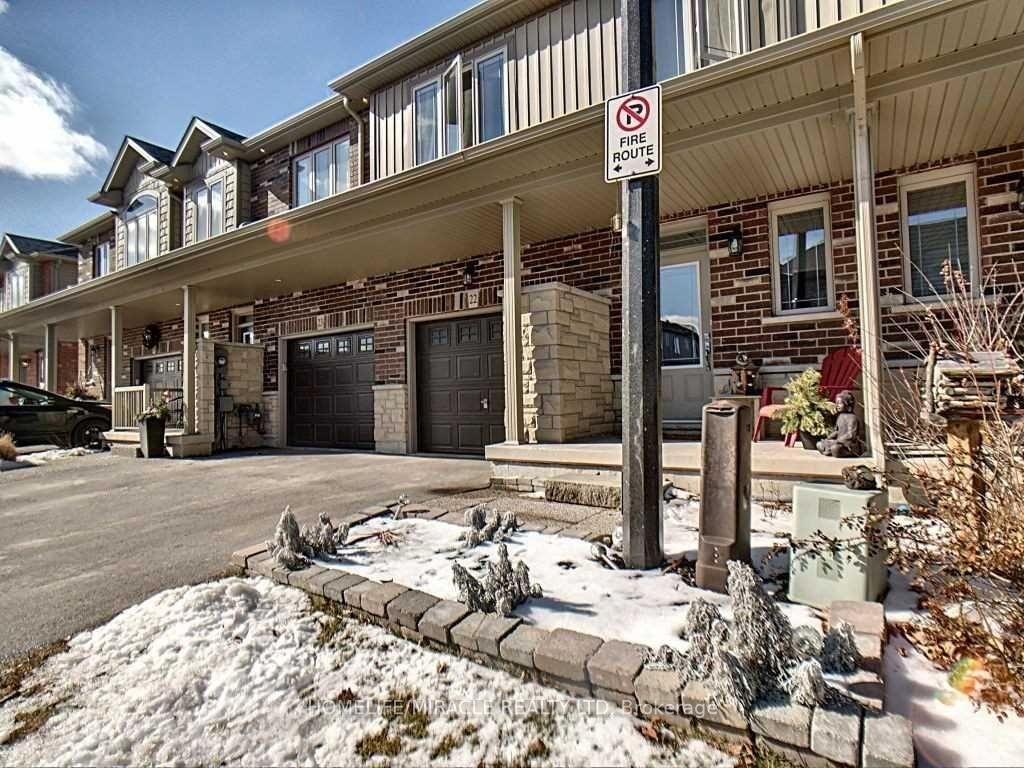 Property Photo:  380 Lake Street 22  ON L3M 0E8 
