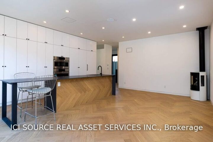 Property Photo:  60 Jones Avenue R  ON M4M 2Z8 