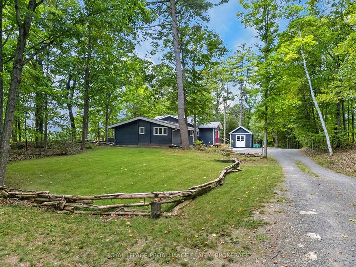 Property Photo:  1167 Desert Point Lane  ON K0H 1W0 