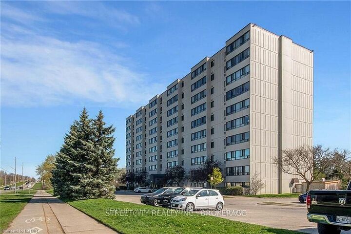 Property Photo: 1600 Adelaide Street N 804 ON N5X 3H6