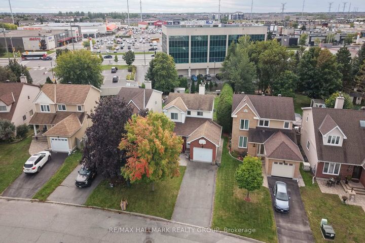 Property Photo:  502 Rougemount Crescent  ON K4A 2Z6 