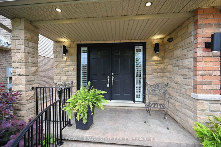 Property Photo:  43 Wilbur Drive  ON L0E 1C0 