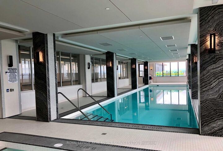 Property Photo:  30 Shore Breeze Drive 2615  ON M8V 0J1 
