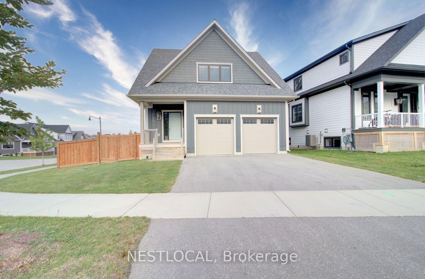 Property Photo:  163 Courtland Street  ON L9Y 5L7 