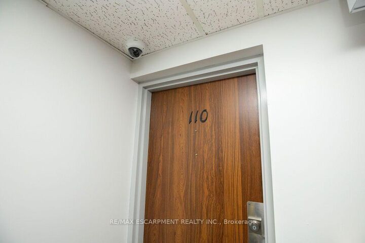 Property Photo:  71 Vanier Drive 110  ON N2C 1J4 