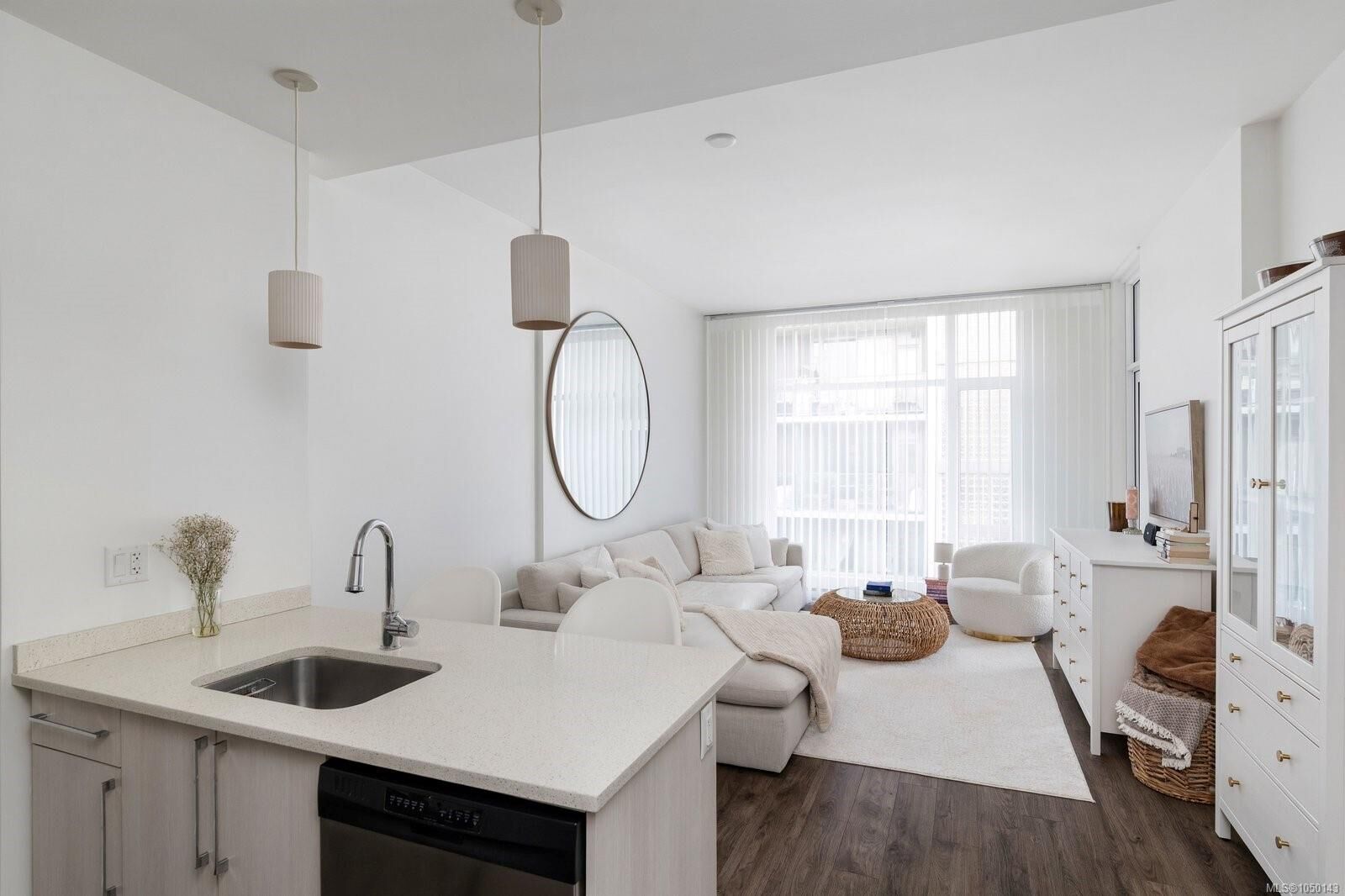 Property Photo:  1090 Johnson St #1008  BC V8V 0B3 