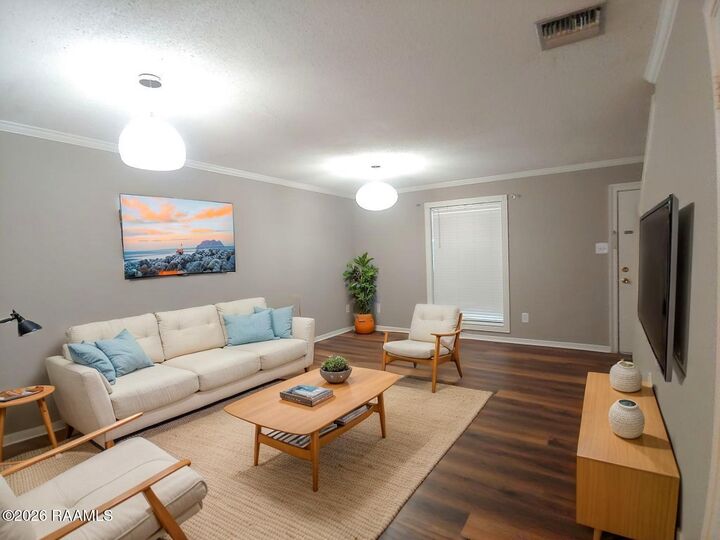 Property Photo:  100 Winchester Drive 204  LA 70506 