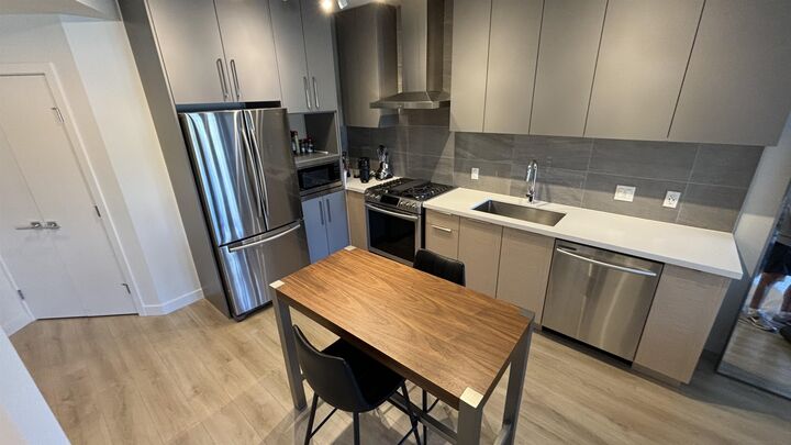 Property Photo: 603 Regan Avenue 401 BC V3J 0K2