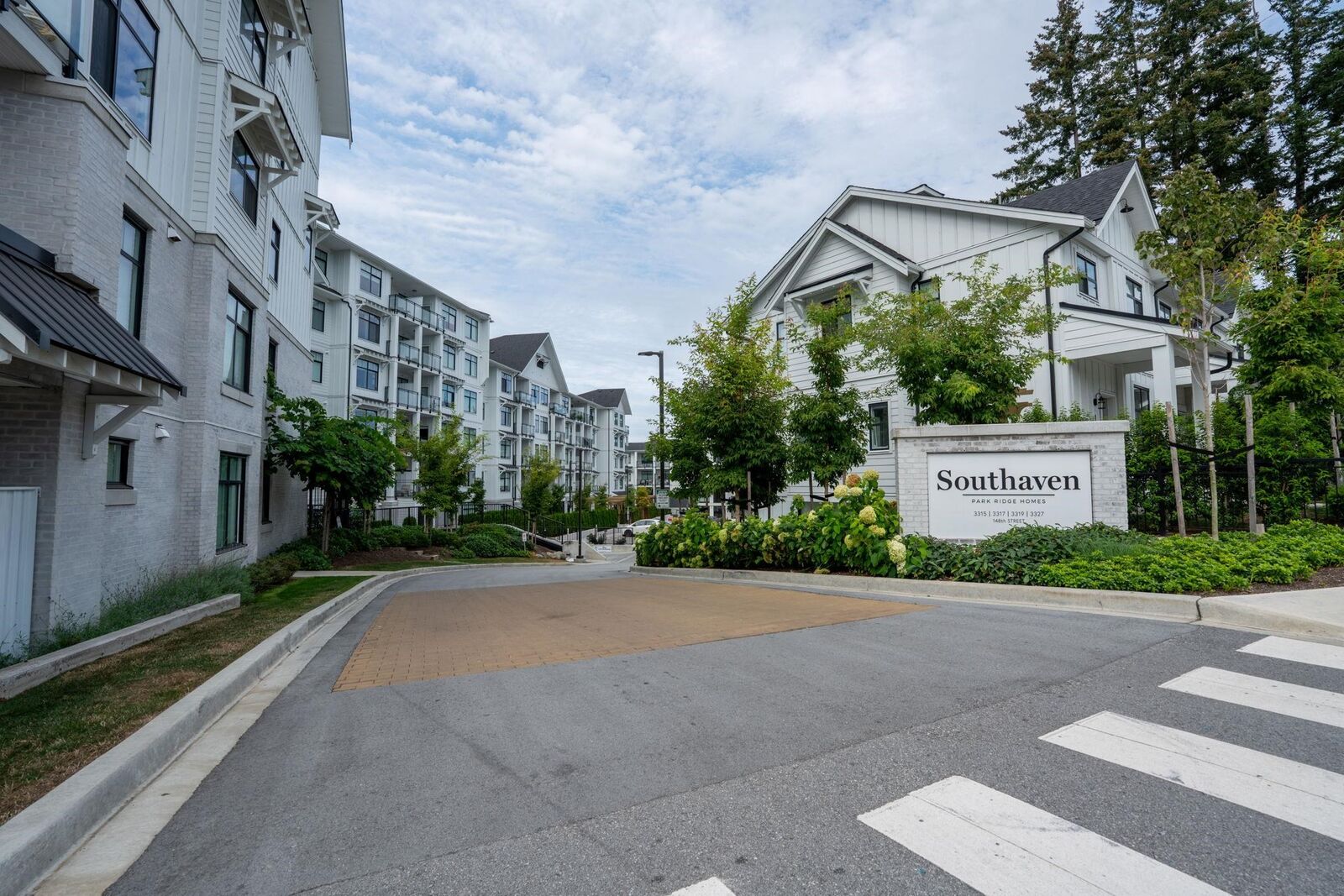 Property Photo:  3317 148 Street 509  BC V4P 0H9 