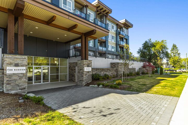 Photo de la propriété:  9450 Robson Street 214  BC V2P 4E4 