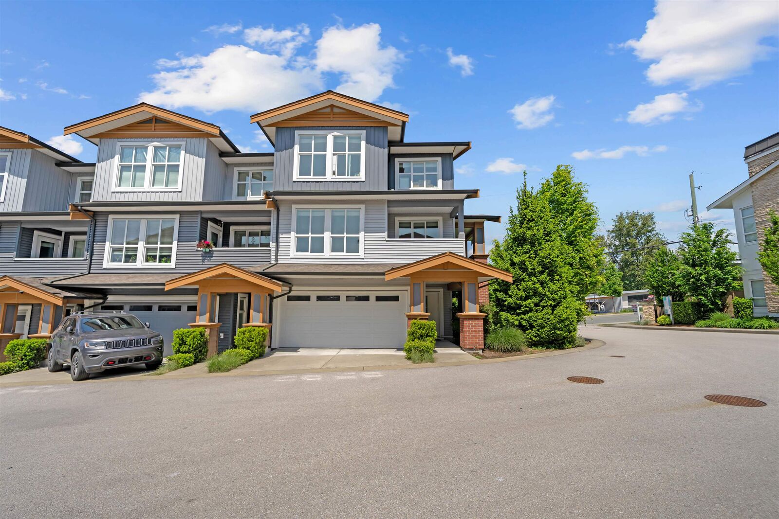 Property Photo:  24086 104 Avenue 1  BC V2W 1J2 