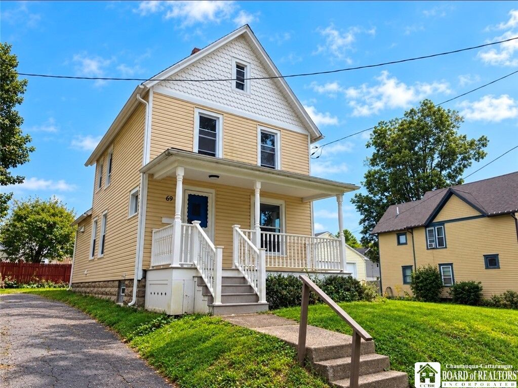 Property Photo:  69 Royal Avenue  NY 14701 