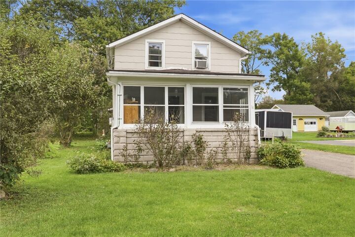 Property Photo: 34 Scott Crescent Drive NY 14546